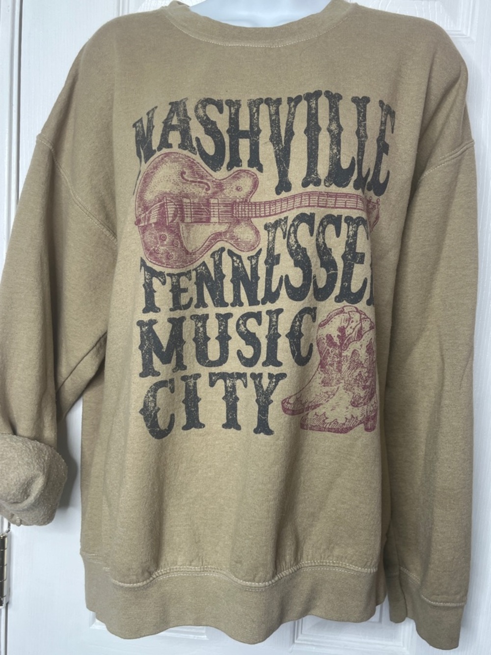 Nashville Tennessee Music City Retro Graphic Sweatshirt Tan Crewneck Size S/M